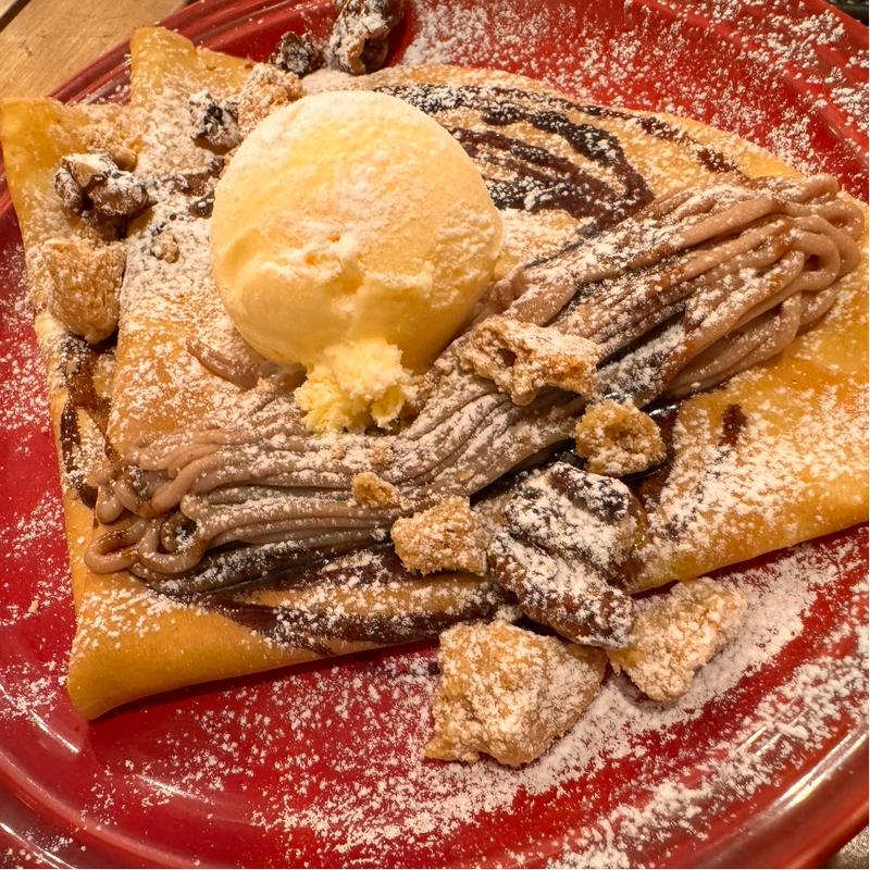 クレープ モンブラン(カフェ マディ 青山店)