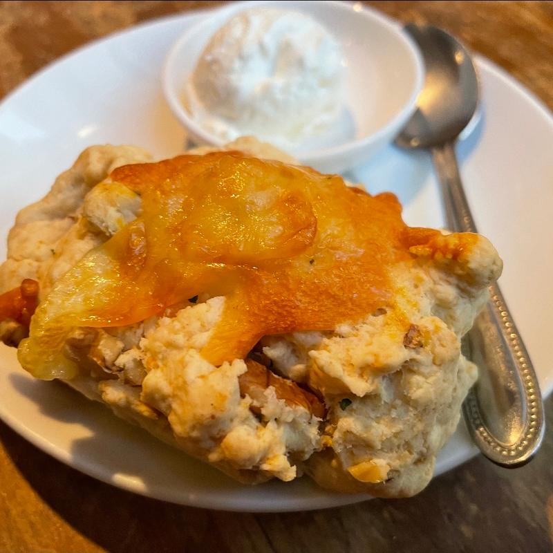 チーズスコーン(人間関係 cafe de copain)