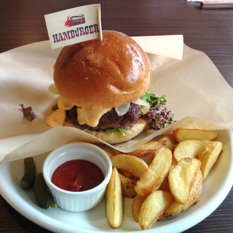 ブルズバーガー(レストラン＆カフェ　ステーキ ブルズ)