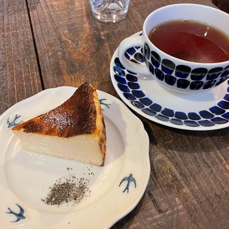 バスクチーズケーキ(ROMANECO)