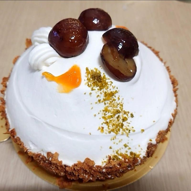 マロンとアプリコットのタルト(フルーツタルト専門店Gowdy（ガウディ）さんすて倉敷店)