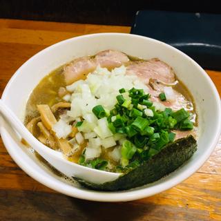 限定鶏パイタン魚介(麺 まる井 （めん まるい）)