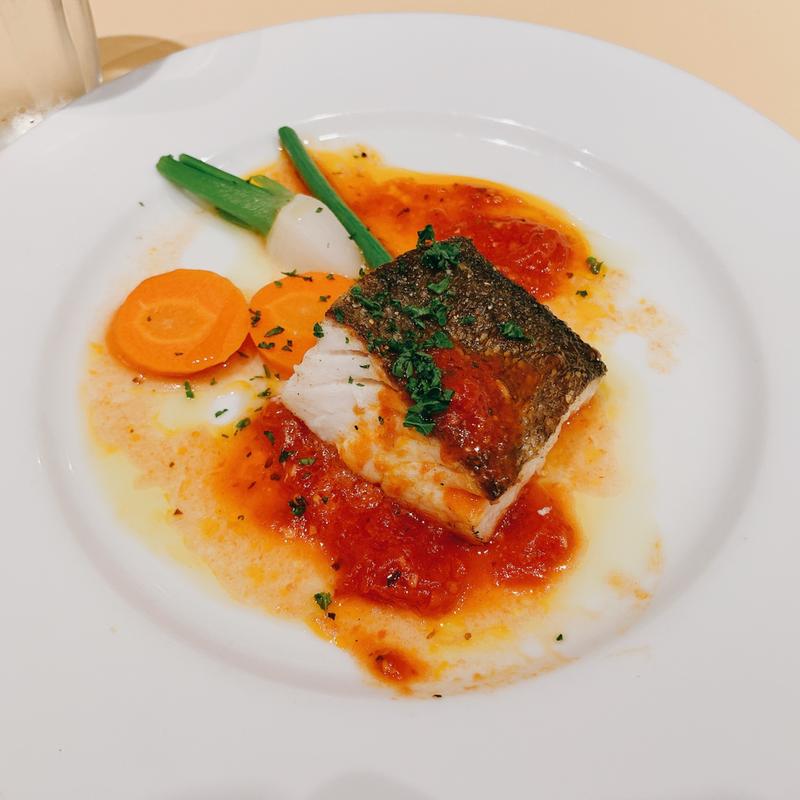 平日ランチ:北海道産タラのトマトソース(松濤 Mar)