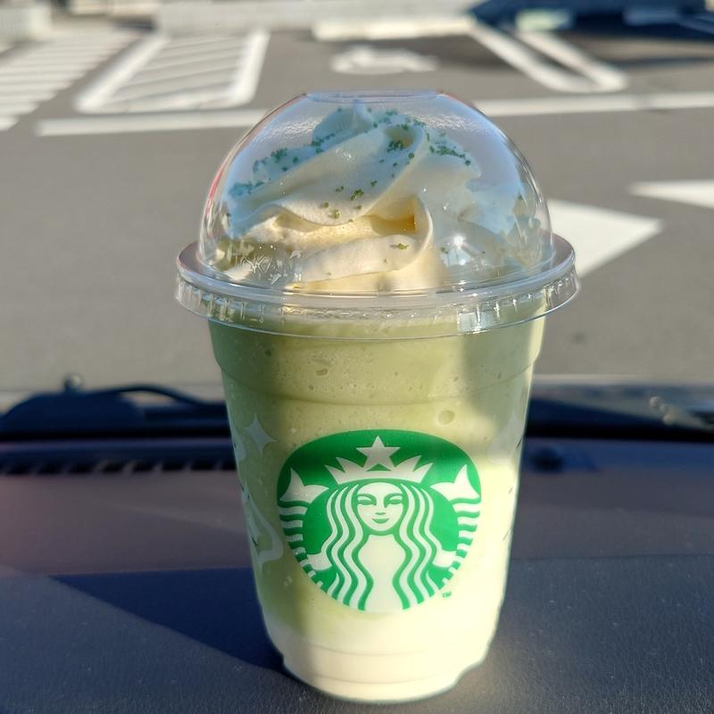 メルティホワイトピスタチオフラペチーノ(スターバックス コーヒー 郡山並木店)