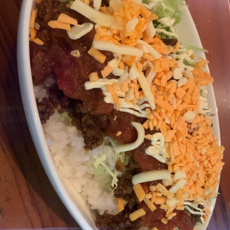 タコライス(ダイニングバーTOY-BOX)