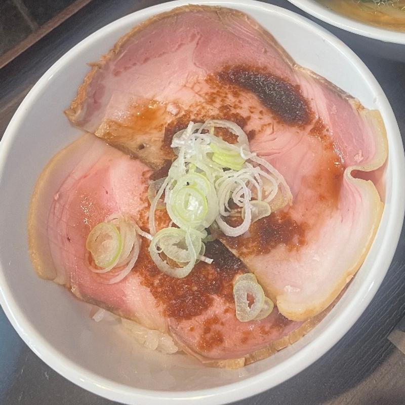 ロースポーク丼(Kiniro Asterisk)