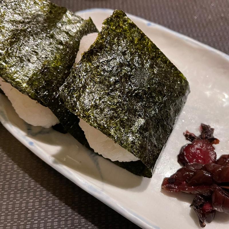 おにぎり（2個）(泥亀 （ドロガメ）)