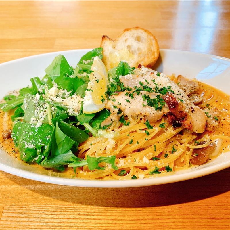 きのこのチキジャンパスタ(トラットリア・バンビーナ　中居店)