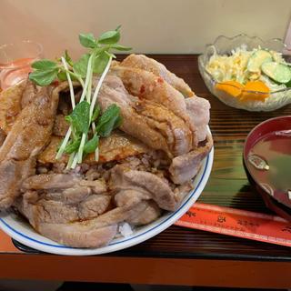 肉丼 大盛(中華料理 西華)