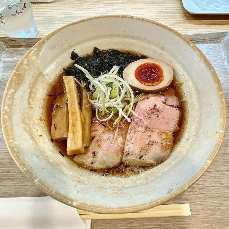 麺元素醤油ラーメン(麺元素)