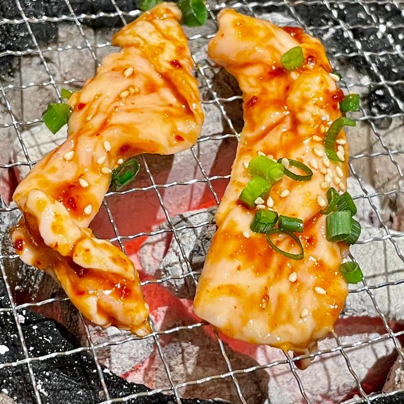 ド新鮮！生モツ(秩父焼肉ホルモン酒場 まる助 蕨店)