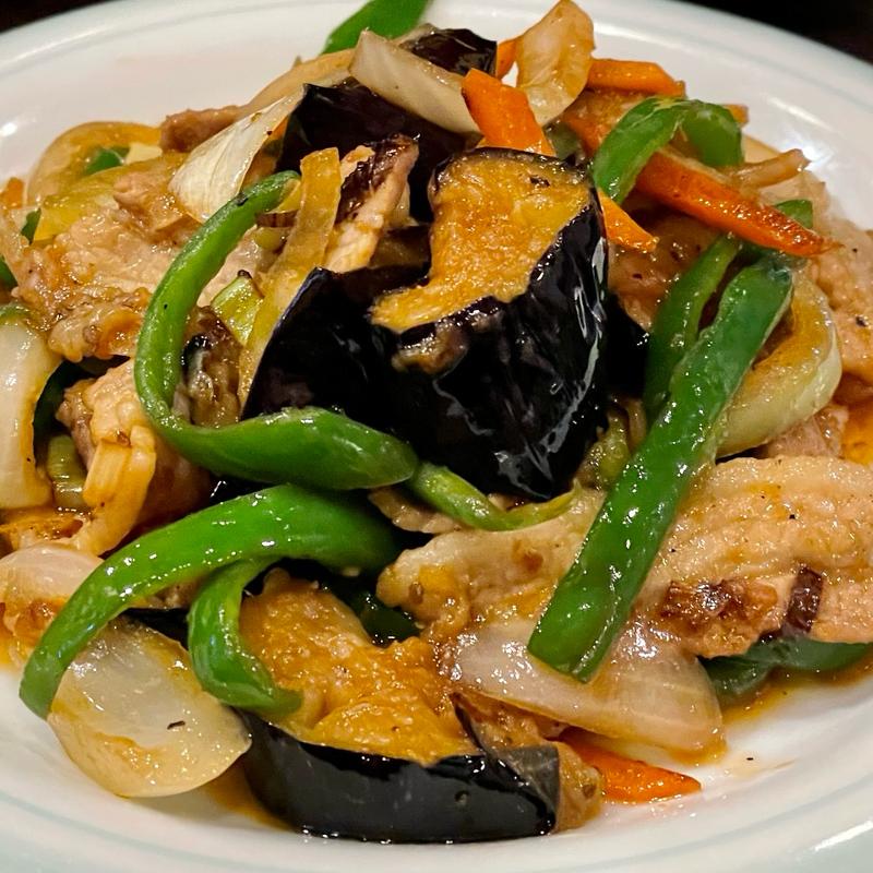 ナスとピーマン味噌炒め(居酒屋 せせらぎ)