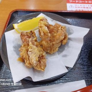 からあげ(つけ麺専門店 三田製麺所 イオンモールナゴヤドーム前店)