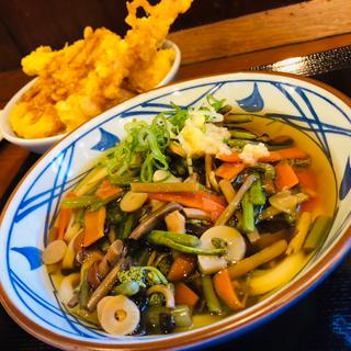 山菜うどん（並）(丸亀製麺 鹿児島南栄店 )