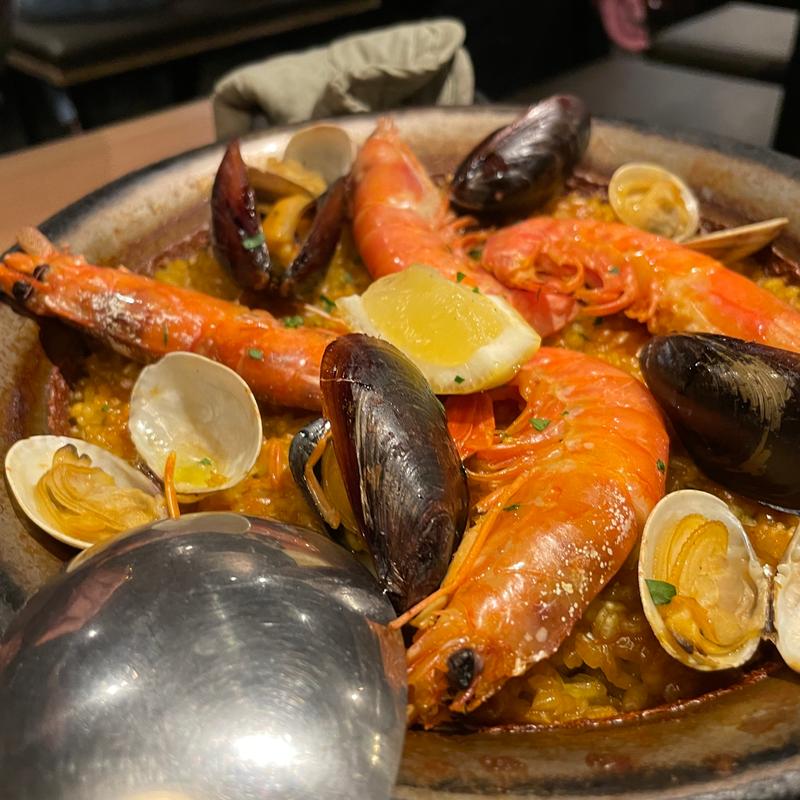 魚介のパエリア(スペインバル グラシア （Gracia）)