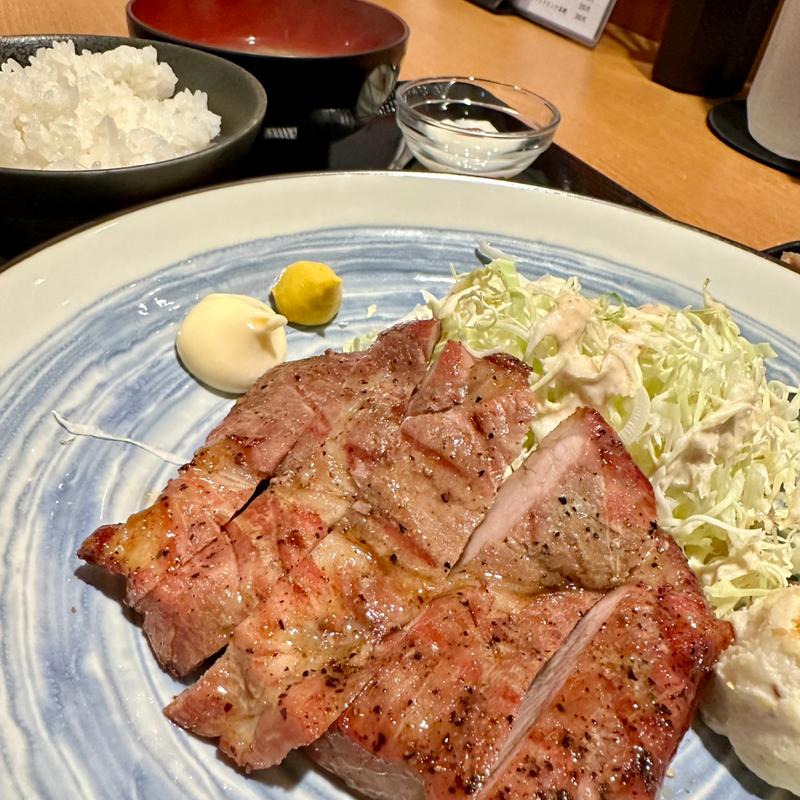数量限定！ポークソテー(肉酒場ケナシバ)