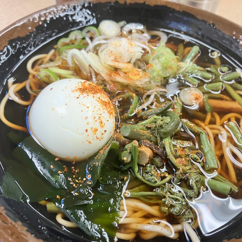 山菜そば　ゆで卵(肥後一文字や )