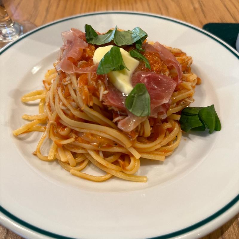 釜揚げしらすと生ハムのポマローラ(oliver)