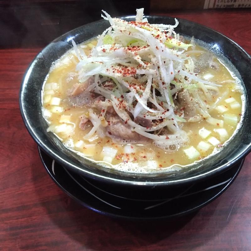 モツ味噌ラーメン(麺処 本日晴天)