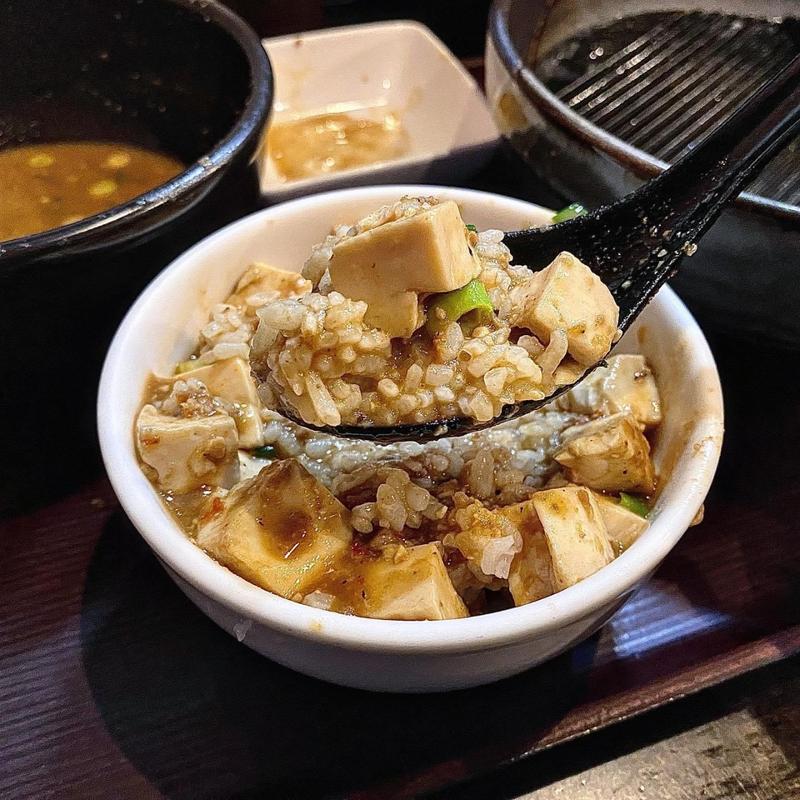 麻婆つけ麺 特大 ライス小(麺屋 彩々)