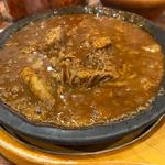 肉2倍牛すじ煮込みカレー