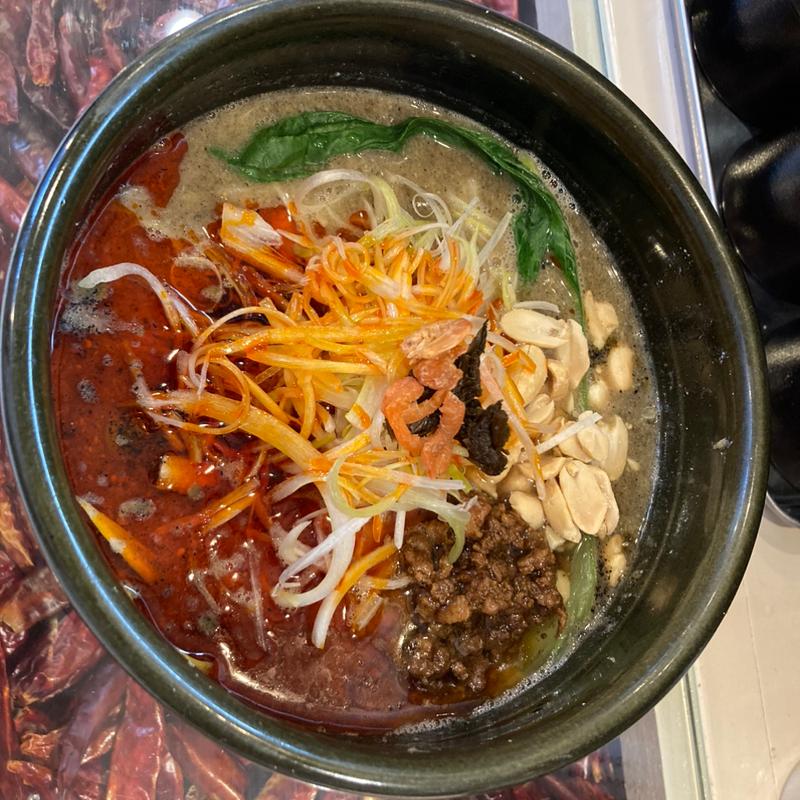 担々麺黒(四川担々麺赤くろ)