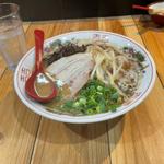 火の国（熊本）らーめん(博多らーめん でたん)