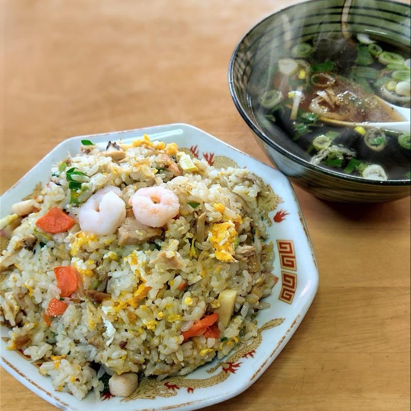 五目チャーハン(中華飯店はやま )