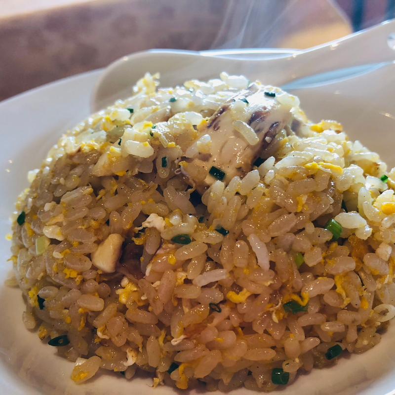 松茸炒飯(中国料理 杏仁香 （チュウゴクリョウリ アンニンシャン）)