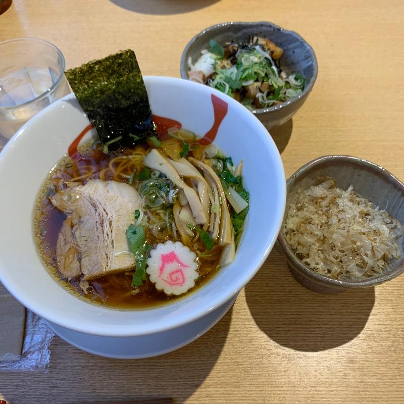 (麺屋 とらいわ)