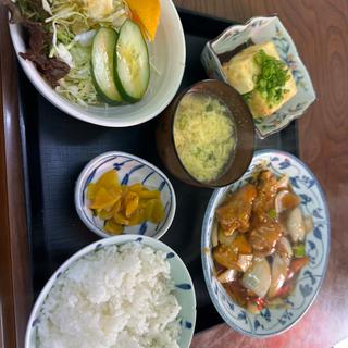 酢豚定食(びんご飯店 手城店 )