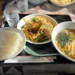 野菜炒め+半ラーメン