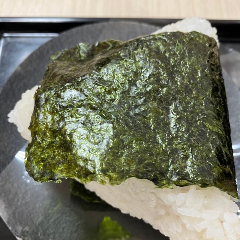 梅おにぎり(ありんこ オーロラタウン店)