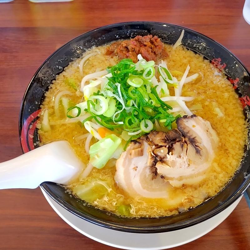 北海道濃厚味噌ラーメン(京都北白川ラーメン魁力屋 焼津インター店)