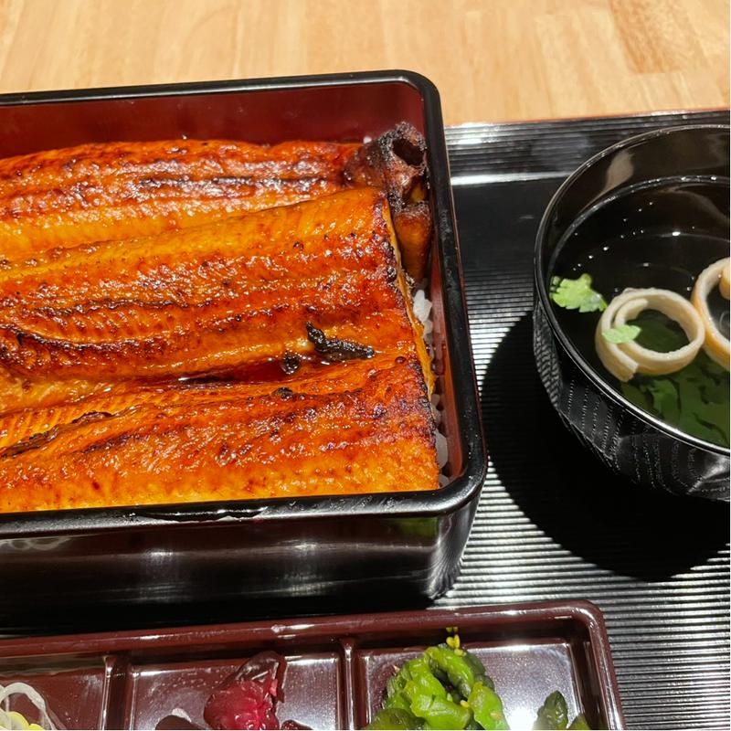 鰻重　松(鰻の成瀬 吉祥寺店)