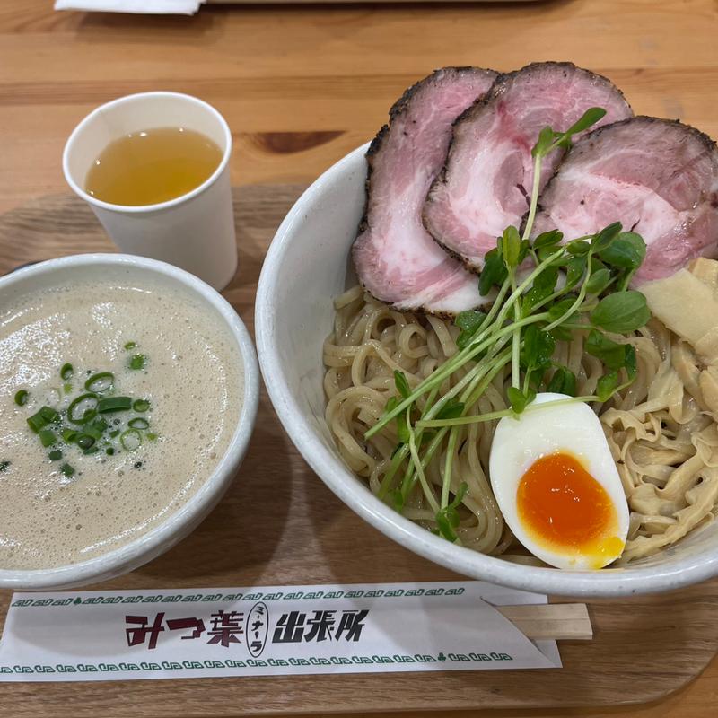 出張所のつけ麺ダイブM(ラーメン家 みつ葉 ミ・ナーラ出張所)