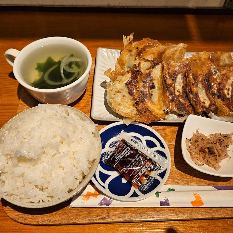復刻版　餃子定食　10個(ローストカフェ)