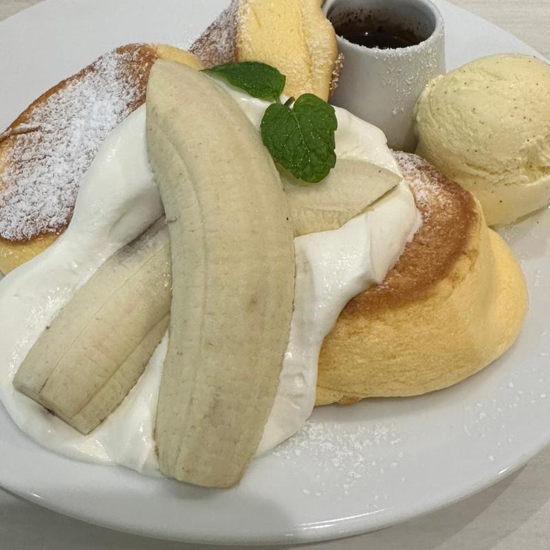 バナナホイップバニラ添え(幸せのパンケーキ 仙台 FORUS店)