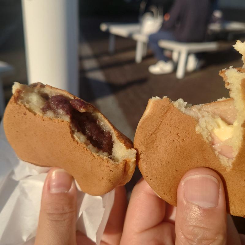 大判焼 つぶあん＆ハムマヨ(たこ焼き鉄板焼きの店だんだん)