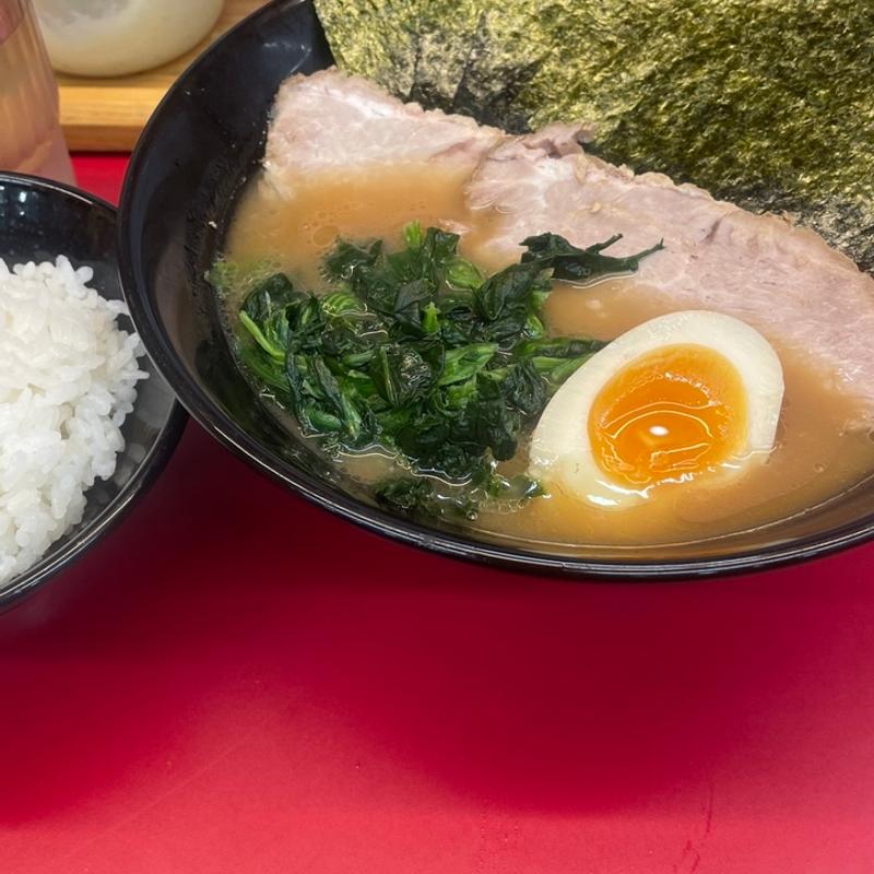 半ラーメン(横浜らーめん 大塚家)