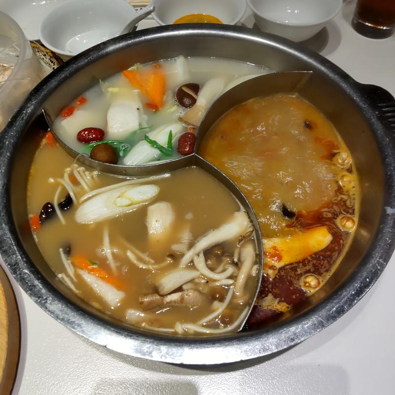 蒙古薬膳火鍋コース(蒙古薬膳火鍋 小尾羊 横浜中華街店)