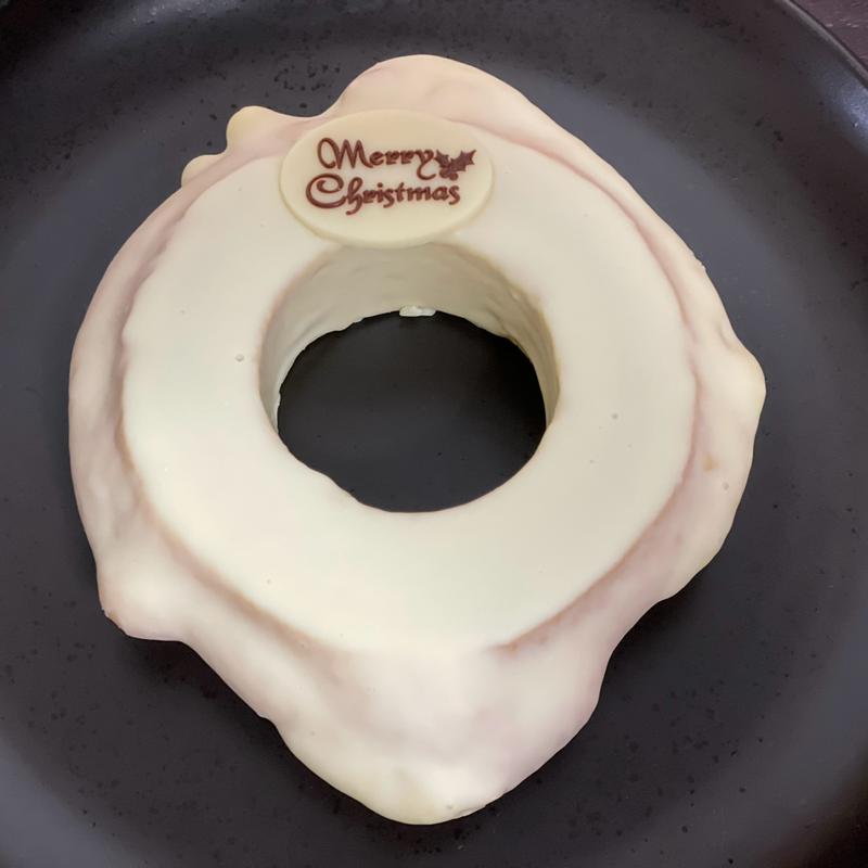 マウントバームのホワイトチョコがけ〈クリスマス〉(横濱 ねんりん家 そごう横浜店)