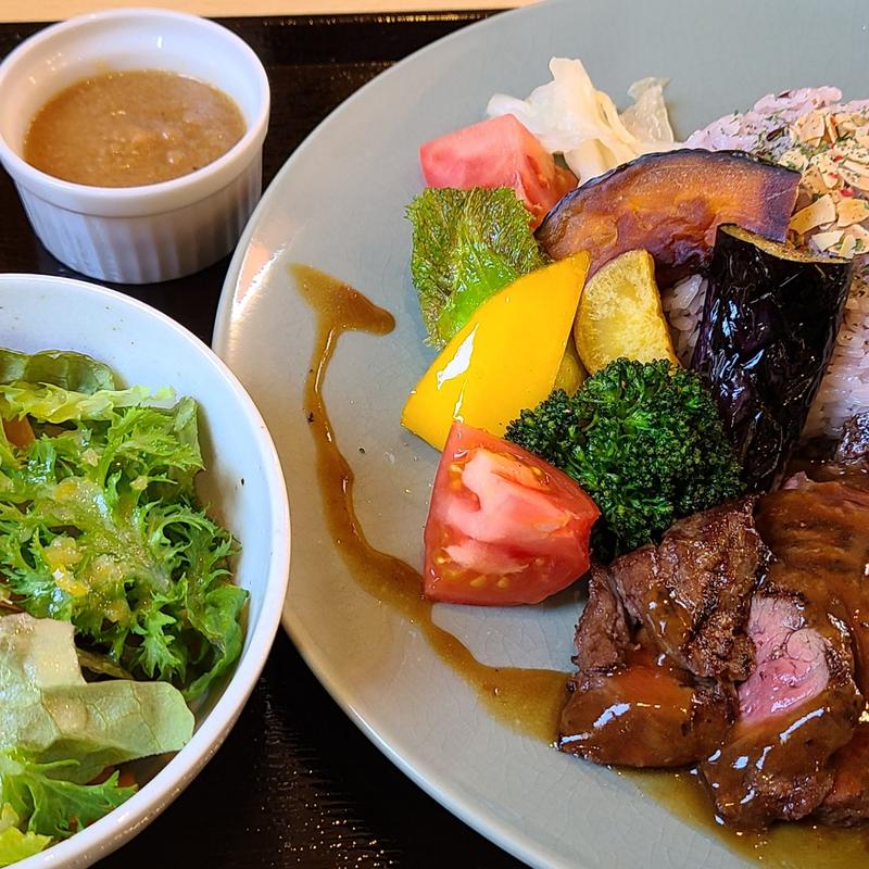 (喫茶 深山の牡丹)