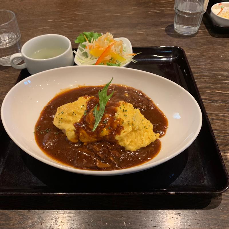 オムライス 山形牛のハヤシソース(クラシック カフェ)