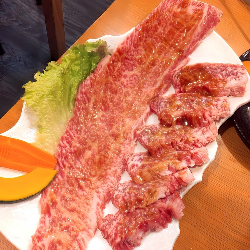 肩ロース(A5ランク)  カルビ(A5ランク)(ホルモン松阪路)