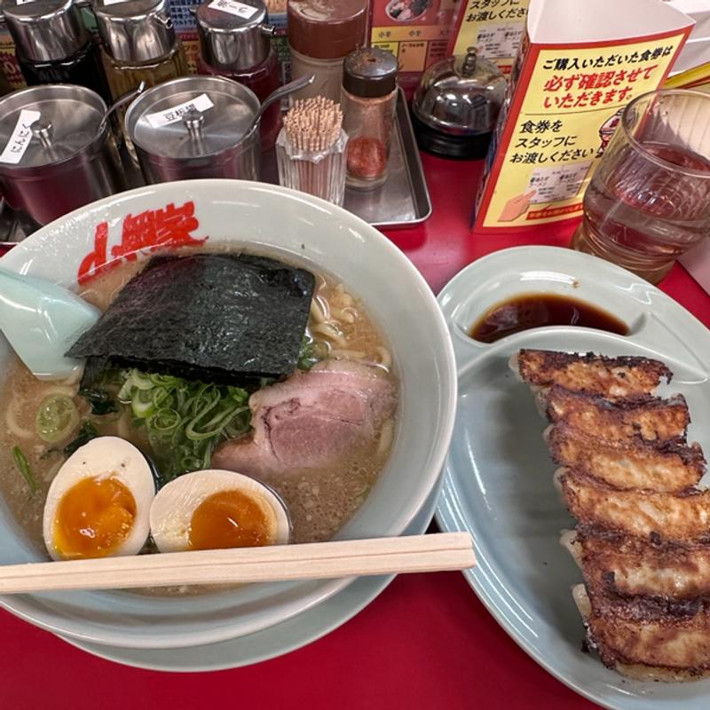 醤油ラーメン(ラーメン山岡家 大泉店 )