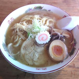 濃厚鶏白湯醤油ラーメン(MARUMORI CAFE)