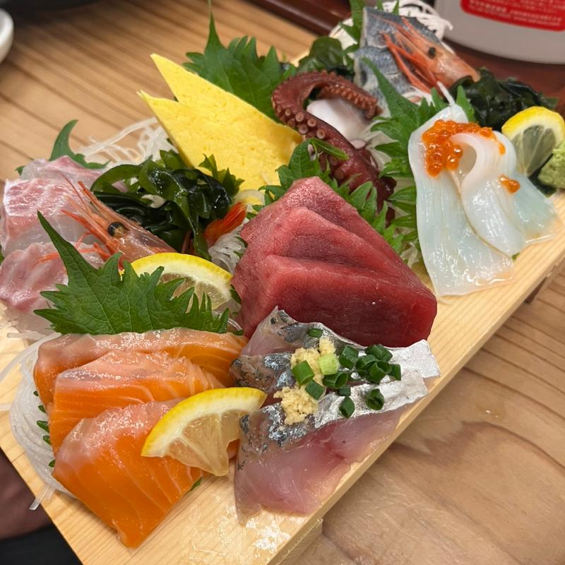 大穴8点盛り(穴子・串焼・すし 酒場大穴（ダイアナ） 八重洲店)