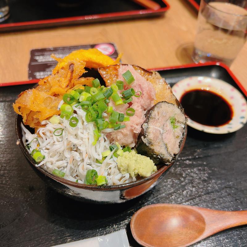 ねぎトロしらす丼 (蜻蛉揚物店 北新地again)