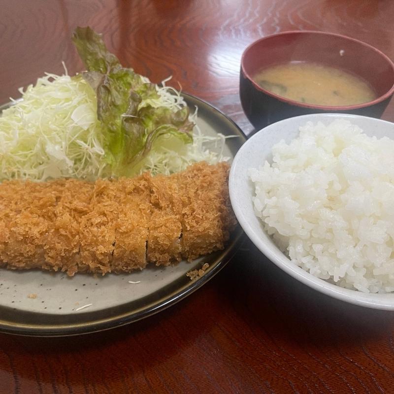 ヒレかつ定食(とんかつ藤芳 駅前店)